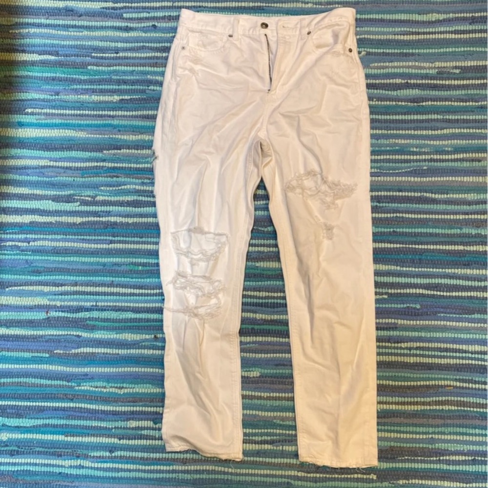 American Eagle mom jeans 8 regular
